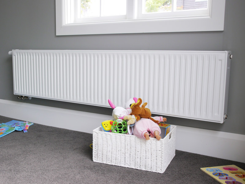 DeLonghi radiator in lounge